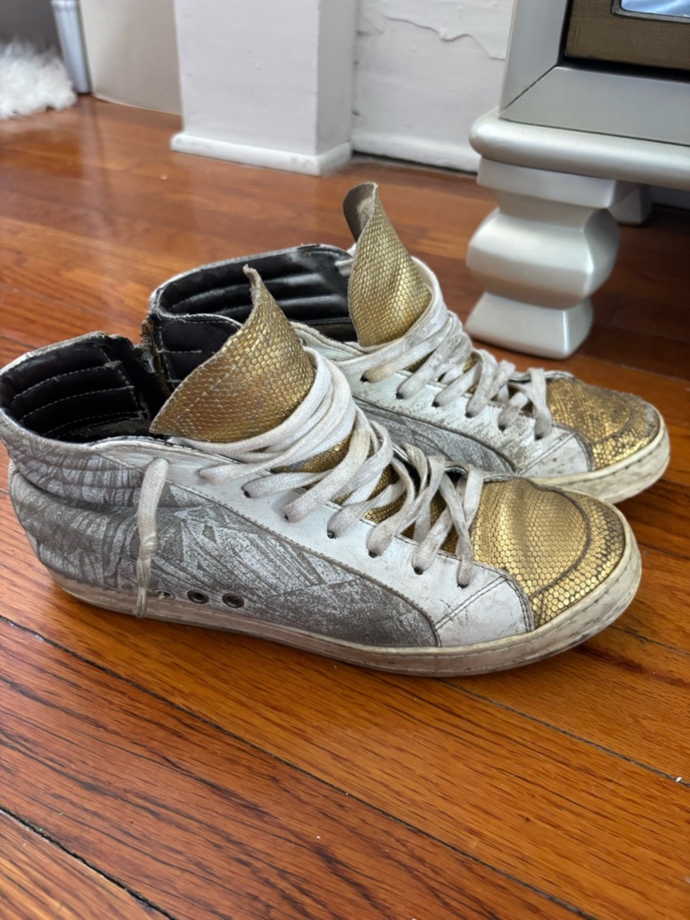 P448 White and Gold High-Top Sneakers